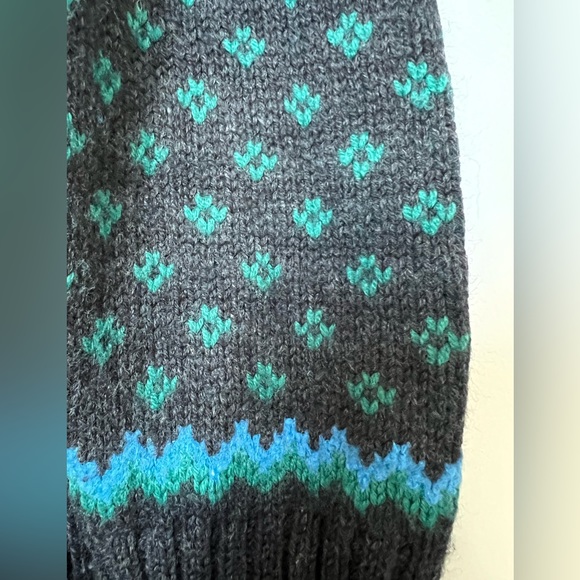 Vintage wool blend sweater - Picture 5 of 10